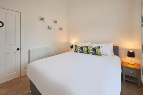 Host & Stay - Main Street Apartments